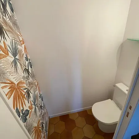 Apartman Independant Dans Maison D Habitation *